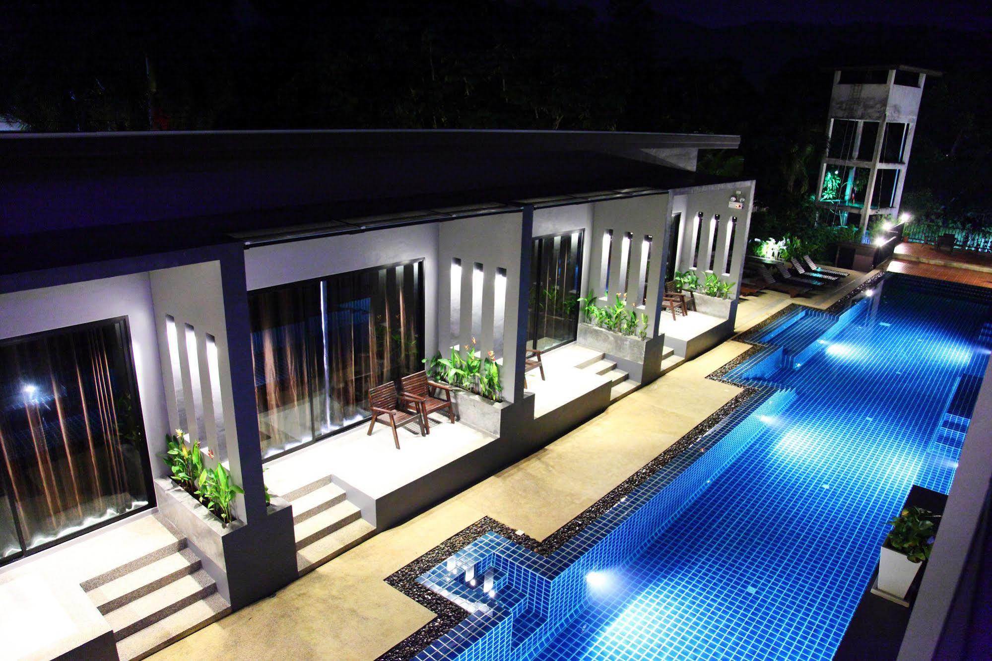 Alphabeto Resort Nai Harn Kültér fotó